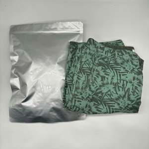 Enveloppe d'expédition en poly argentée avec logo personnalisé pour vêtements, sacs d'emballage en argent métallique pour t-shirts - Product Image 3