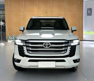 <span class=keywords><strong>Toyota</strong></span> LC300 SUV 3.3T Diesel 4x4 d'occasion <span class=keywords><strong>2022</strong></span>, 18 000 km, conduite à gauche, édition Moyen-Orient, prêt à être expédié, vente en gros, offre très demandée - Product Image 1