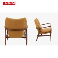 Mobilier français Hôtel Salon Monobloc Fauteuil en bois jaune à dossier haut