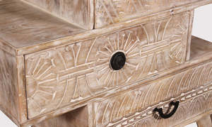 Elegante Cómoda de Madera Acanalada con 3 Cajones, Gabinete Compacto de Almacenamiento para Dormitorio, Sala de Estar o Comedor - Product Image 3