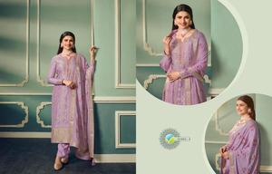 Soie lourde Rangoli avec broderie et 4 côtés Jacquard Lecce Salwar Kameez costume pour femmes porter au prix d'exportation - Product Image 4