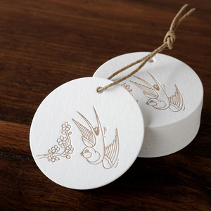 Marcas de diseño 3D <span class=keywords><strong>moda</strong></span> personalizada etiquetas colgantes ropa etiquetas de precio etiquetas de juguete papel niños prendas muestra gratis etiqueta reciclada - Product Image 6