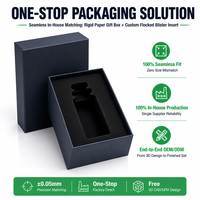 Plateau alvéolé noir floqué sur mesure pour l'emballage de bouteilles de whisky, insert en velours thermoformé pour coffret cadeau de spiritueux