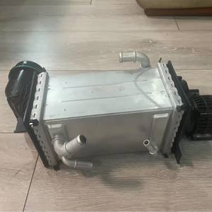 Intercooler Refrigerado por Agua para Volkswagen Audi Skoda 1.5 TSI TFSI 04E145785E de Aluminio para Reemplazo o Reparación - Product Image 2