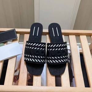 202Designer Women <b>Sandals</b> Luxury Fashionable <b>Flat</b> Beach Slippers Hot Sale Open Toe Light Weight PU Upper Rubber Midsole - Product Image 1