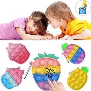 Juguete Sensorial Antiestrés de Silicona Personalizado OEM/ODM con Logotipo, Mini Juguete de Burbujas para Apretar, Llavero de Silicona - Product Image 2