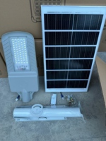 Lampu Jalan Tenaga Surya 300W Terlaris, Lampu LED Outdoor Terpisah dengan Panel Mono, Baterai 25Ah, IP65 Anti Karat untuk Asia Tenggara Tropis