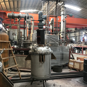 Tanque Mezclador con Motor y Caja de Engranajes, Máquina Selladora de Neumáticos Antiexplosión, Reactor en Planta API para Resina de Poliéster Insaturada - Product Image 1