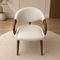 Chaise de salle à manger moderne en bois massif avec accoudoirs, revêtement en cuir PU, mousse haute résilience, mobilier d'hôtel, fourniture OEM