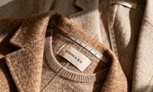 Mimixiong Vente en gros, promotion chaude : Combinaison tricotée pour bébé, motif cœur mignon, en viscose/nylon/polyester, vêtements neutres pour tout-petits, collection automne - Product Image 4