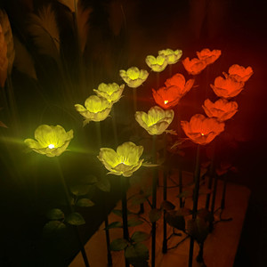 Luces LED de Jardín con Forma de Flor de Cerezo, Resistentes al Agua IP65, para Exteriores - Product Image 1