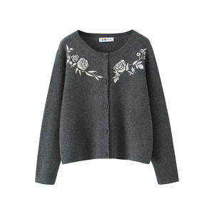 Suéter Cárdigan Bordado Floral Happy Plus para Mujer, Talla Grande, Gris, Tejido Holgado, Antipilling, Estilo Casual - Product Image 2