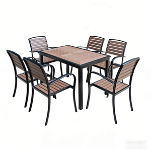 Ensemble de table et de chaises de salle à manger en bois plastique pour l'extérieur, léger, imperméable, mobile, pour villa, piscine, plage, restaurant - Product Image 1