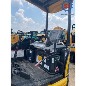 Mini-pelleuse Komatsu PC20MR 2t d'occasion importée du Japon - Moteur d'origine, faible nombre d'heures de fonctionnement, prête à l'emploi et en promotion - Product Image 5