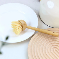 Brosse à vaisselle en bambou à poils naturels écologiques en sisal pour le nettoyage de la cuisine avec poignée Brosse à vaisselle en sisal de bambou