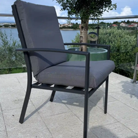 Mobilier de terrasse moderne Ensemble de table longue en aluminium Mobilier de jardin Table à manger pour restaurant Tables et chaises d'extérieur