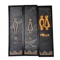 Panneau de signalisation de toilettes lumineux en alliage d'aluminium de qualité supérieure, plaque de toilettes d'hôtel rétroéclairée de luxe, signalétique de salle de bain en acrylique givré IP54
