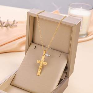 Collar de Acero Inoxidable Chapado en Oro de 18k Resistente al Agua, con Colgante de Cruz, Corazón, Mariposa y Letra con Circonitas, para Mujer, Venta Caliente - Product Image 3