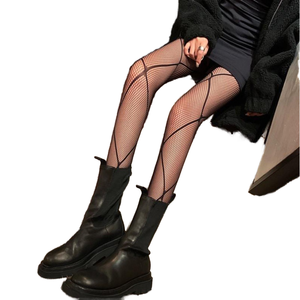 Medias de red de punto sexis transfronterizas, calcetines largos de malla transparente populares de Europa y América para mujer para estilo callejero de primavera - Product Image 1