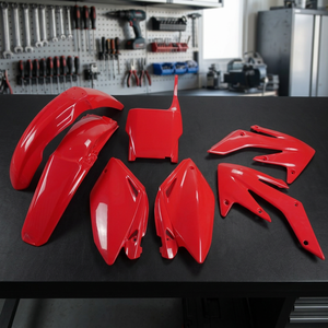 Kit Plastica Rosso XFUN 070 HOKIT104070-4778 per CRF 250R 2004-2005 Accessori Moto - Product Image 2