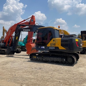 Excavatrice sur chenilles Volvo EC140 d'occasion, très demandée, bien entretenue, en excellent état, prête à l'emploi et en promotion pour la construction - Product Image 1