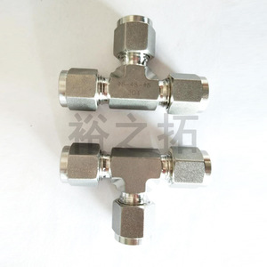 Raccord en T à compression en acier inoxydable, corps forgé de qualité 304, filetage fin, type réducteur - Product Image 3