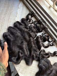 Mèches de cheveux humains ondulés naturels d'un seul donneur, tissages de cheveux vierges non traités, texture longue et douce pour extensions, coiffures et perruques - Product Image 1