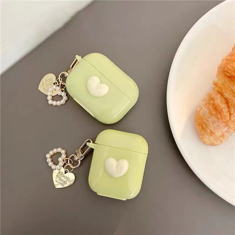 Caso verde del auricular del amor de Matcha + ornamento que cuelga