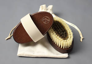 <span class=keywords><strong>Spazzola</strong></span> per la Pelle Esfoliante, Spazzole da Bagno 100% <span class=keywords><strong>Naturali</strong></span> Vegane, <span class=keywords><strong>Spazzola</strong></span> per il Corpo a Secco in Legno di Faggio con <span class=keywords><strong>Setole</strong></span> in Rame Bronzato - Product Image 4