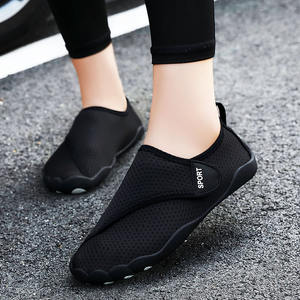 Olicom Chaussures pieds nus en daim à séchage rapide pour hommes, femmes et enfants – Idéales pour le yoga, la plage et la marche aquatique - Product Image 3