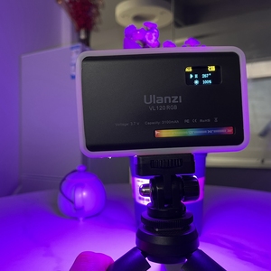 ไฟ LED VL120 RGB CRI 95+ 2500-9000K ความสว่าง 3100mAh แบบพกพา ชาร์จซ้ำได้ แผงไฟ LED ปรับสีได้ 0-360 องศา สำหรับกล้องถ่ายวิดีโอและวิดีโอบล็อก - Product Image 4