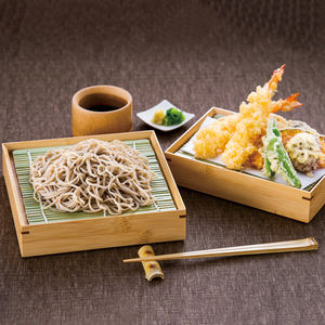 Plato de servir de fideos de bambú natural 100% de color hollín de Japón lujo 2024 para tempura - Product Image 4