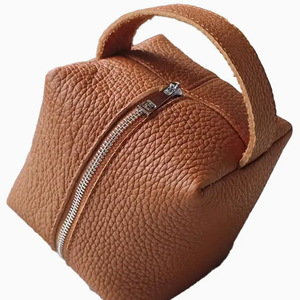 New cross-border cosmetic bag, PU leather, waterproof, cute small square skincare storage bag, children's tote bag - Product Image 2