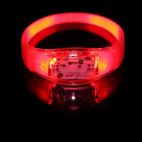 Bracelet LED personnalisé en gros, bracelet lumineux à commande vocale pour les concerts, les événements d'entreprise, les cadeaux promotionnels