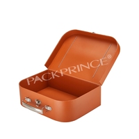 Mini valise en carton haut de gamme de luxe mallette pour bébé nouveau-né boîte-cadeau pour vêtements vide fait à la main recyclable stratification mate