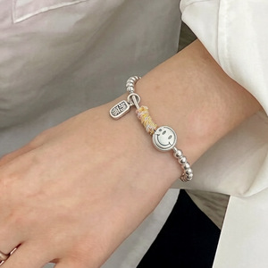 Bracelet en perles argentées avec visage souriant pour femmes, bijoux en corde élastique en argent pur, cadeau - Product Image 1