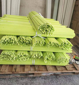 Arbre de flèche en fibre de verre coloré 32 "avec trou croisé et conique - Product Image 2