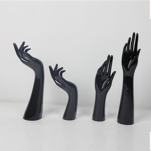Venta al por mayor, anillo de fibra de vidrio, joyería, maniquí negro, mano de exhibición para la venta - Product Image 1