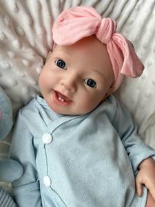 18インチ固体ソフトシリコンBebeリボーン人形手作りDIY BonecaリボーンCorpo Deシリコーン人形女の子用 - Product Image 2