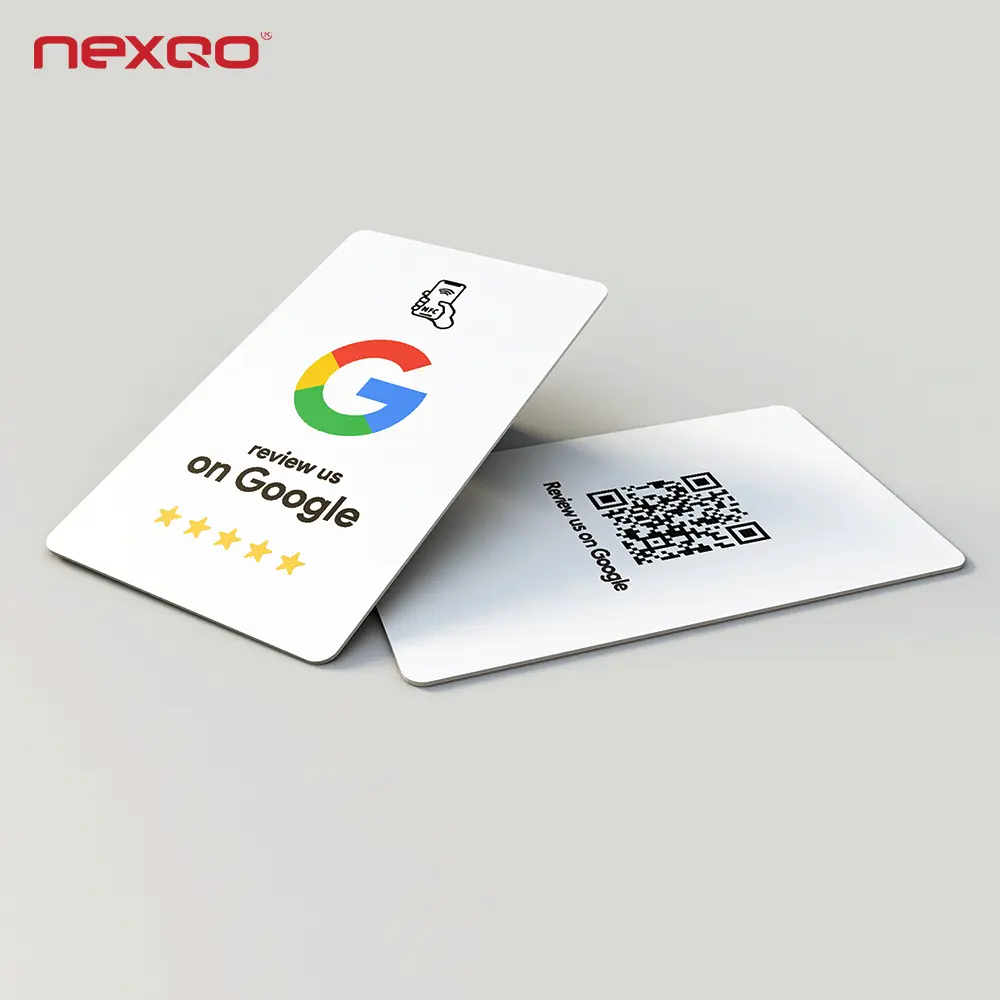 فحص كود QR القابل للبرمجة من البلاستيك CR80 NFC NTAG ، وNtag NTAG