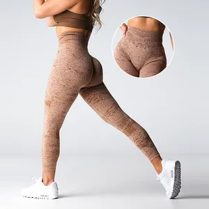2024 nuovi pantaloni Deportivos a vita alta personalizzati Para Mujer Push Up Polainas De Yoga Fitness Nvgtn senza cuciture Gym Leggings da donna