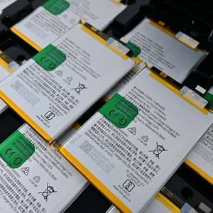 BLP923<span class=keywords><strong>แบ</strong></span><span class=keywords><strong>ต</strong></span>เตอรี่ลิเธียมโพลิเมอร์แบบชาร์จไฟได้สำหรับ <span class=keywords><strong>A57</strong></span> <span class=keywords><strong>OPPO</strong></span> 2022 4G A77 5G A77S A78โทรศัพท์มือถือ4880mAh-5000M ทนทาน12เดือน - Product Image 4