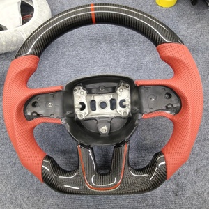 Volante in Fibra di Carbonio Personalizzato con Pelle Traforata e LED per <span class=keywords><strong>Dodge</strong></span> Charger Challenger SRT 2014-2019, Vendita Calda - Product Image 2