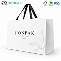 Sac de shopping en papier horizontal de grande taille HONPAK, sac d'emballage personnalisé pour vêtements avec poignée en ruban pour les magasins de vêtements
