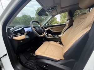 Autos Usados Baratos de Bajo Precio, SUV 2021, Marca China, Blanco, Automático, con Asientos de Cuero, Geely Boyue L, Vehículos <span class=keywords><strong>Sauto</strong></span> en Venta - Product Image 6