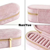 Boîtes à bijoux ovales en velours avec logo personnalisé, organiseur de bijoux portable avec fermeture éclair, boîte de rangement pour bagues de voyage, emballage de bijoux en gros