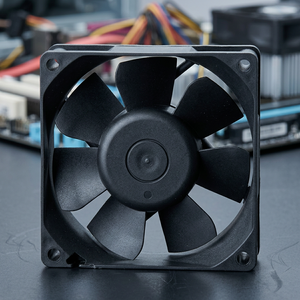 Moteur de ventilateur axial haute température 12V à roulement à billes, électrique, en plastique, OEM, 6000 tr/min, certifié CE, garantie 1 an, modèle 70x70x25mm - Product Image 3