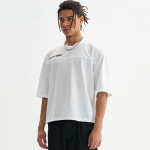 เสื้อยืดกีฬาผู้ชายผ้าโพลีเอสเตอร์ตาข่าย100% พรีเมี่ยมแขนสั้นแนวสตรีทสั่งทำโลโก้ได้ - Product Image 4