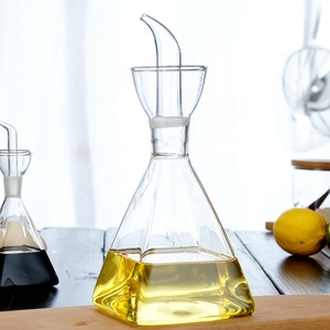 Bouteille d'<span class=keywords><strong>huile</strong></span> d'olive en verre de forme carrée, bouteille de Sauce de <span class=keywords><strong>vinaigre</strong></span> pour l'<span class=keywords><strong>huile</strong></span>, bouteille de condiment en verre de cruet, vente en gros de ml - Product Image 2