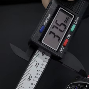 Montres mécaniques à quartz de haute qualité, boîtier en fibre de carbone bleu foncé de luxe, cadran squeletté plat, <span class=keywords><strong>montre</strong></span> <span class=keywords><strong>ultra</strong></span> légère - Product Image 3
